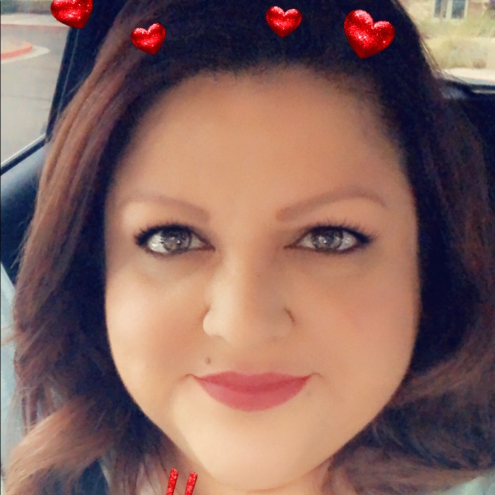 Meet your Posher, Karla